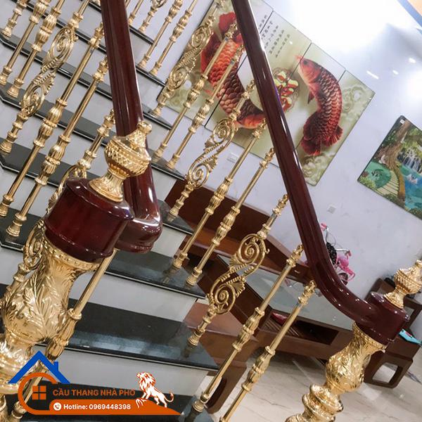 Cầu thang nhôm nhập khẩu (2)