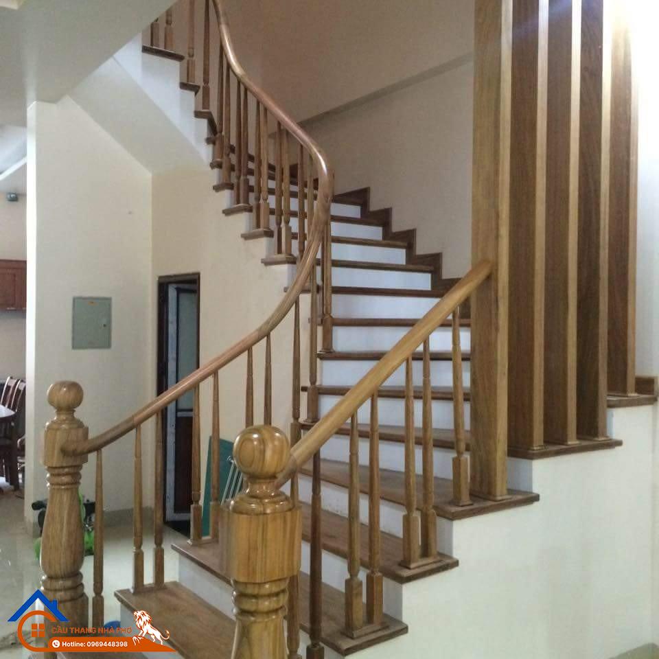 cầu thang gỗ (5)