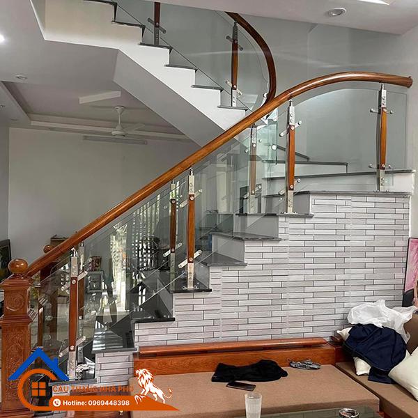 cầu thang kính (1)