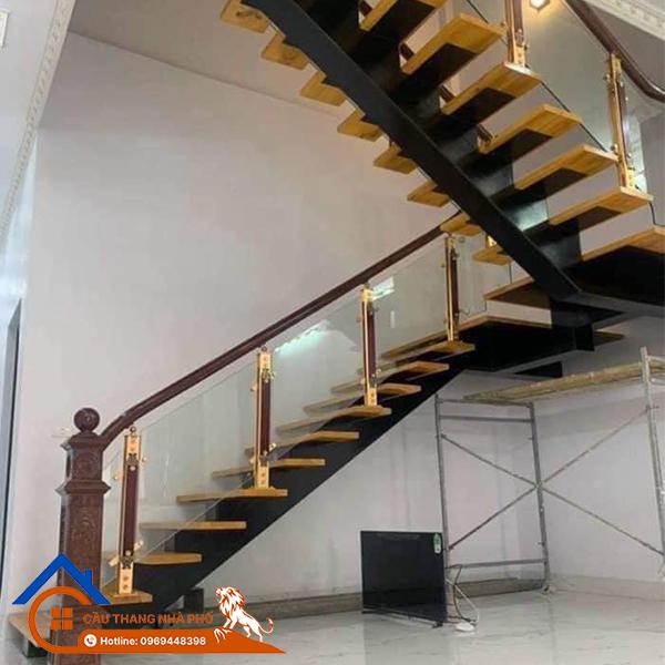 cầu thang xưong cá (6)